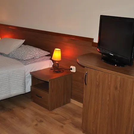 Δωμάτια σε οικογενειακή κατοικία Central Leba Suites Łeba