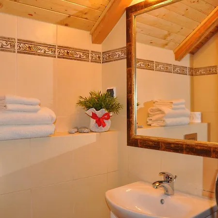 Central Leba Suites בית אירוח