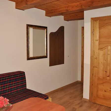 בית אירוח Central Leba Suites וובה