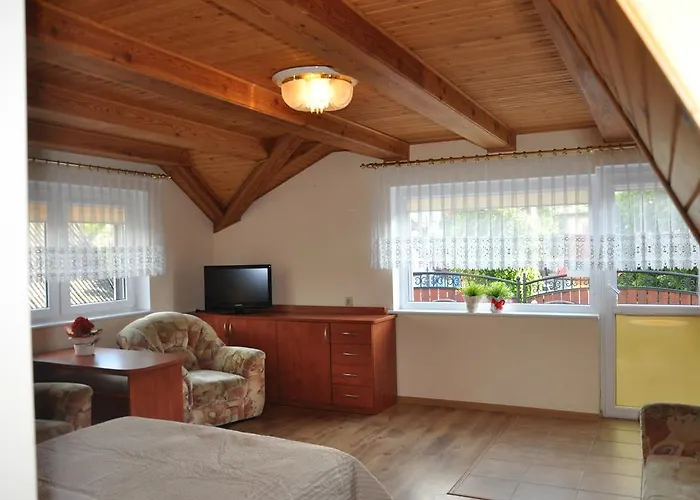Homestay szállás Central Leba Suites