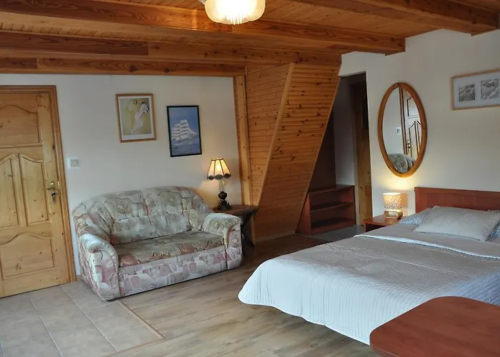 Homestay szállás Central Leba Suites *