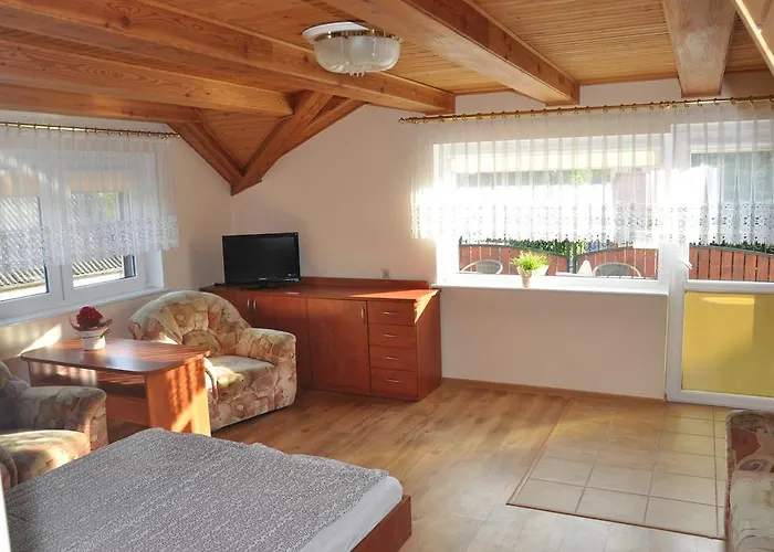 Homestay szállás Central Leba Suites *